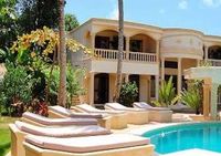 The deck and pool of the Hotel VILLA LA PLANTATION - Las Galeras - Dominican Republic